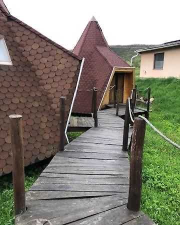 Nadas Fogado Es Panzio Teresztenye Exterior foto